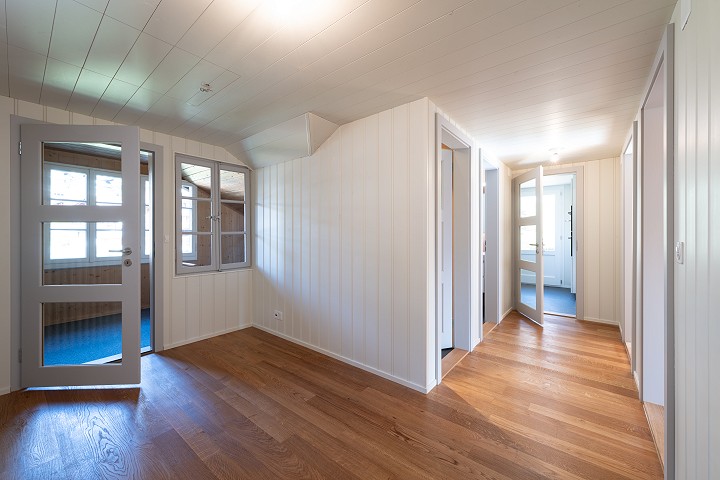 0752 Schwyzerhuesli 25