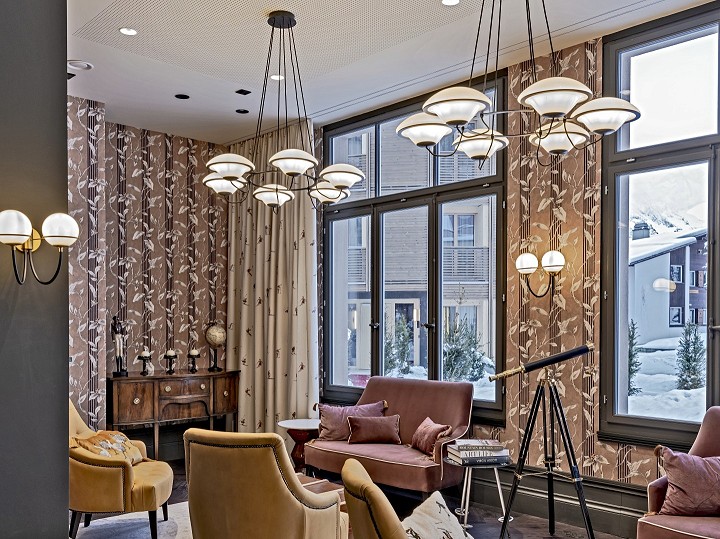 Mürren Palace B Fenster Kandahar